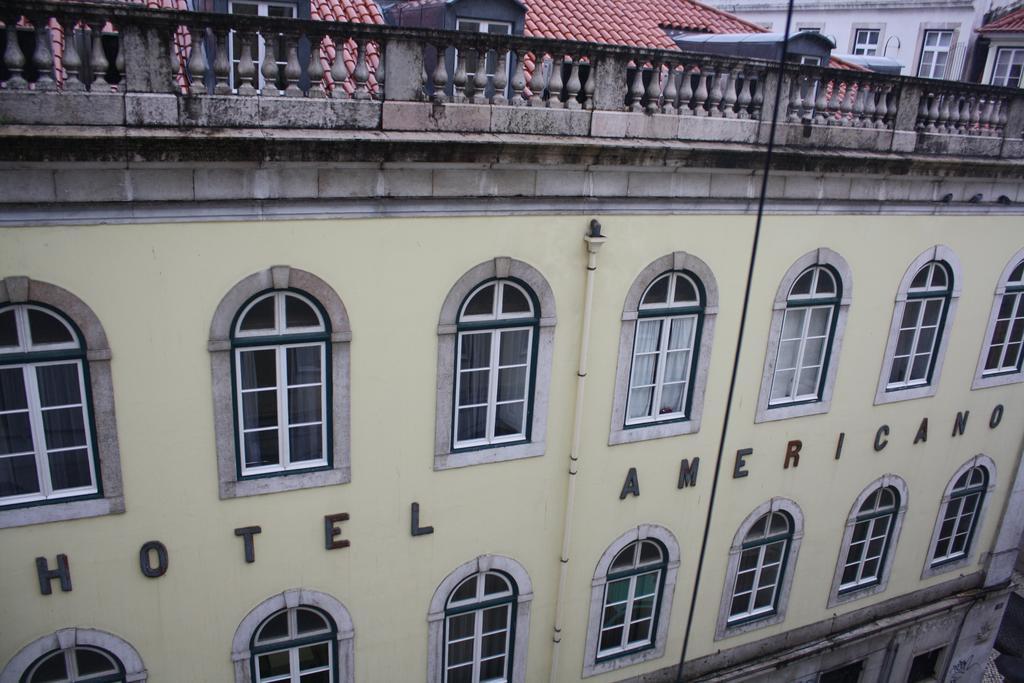 Отель Pensao Residencial Estrela Do Mondego Лиссабон Экстерьер фото